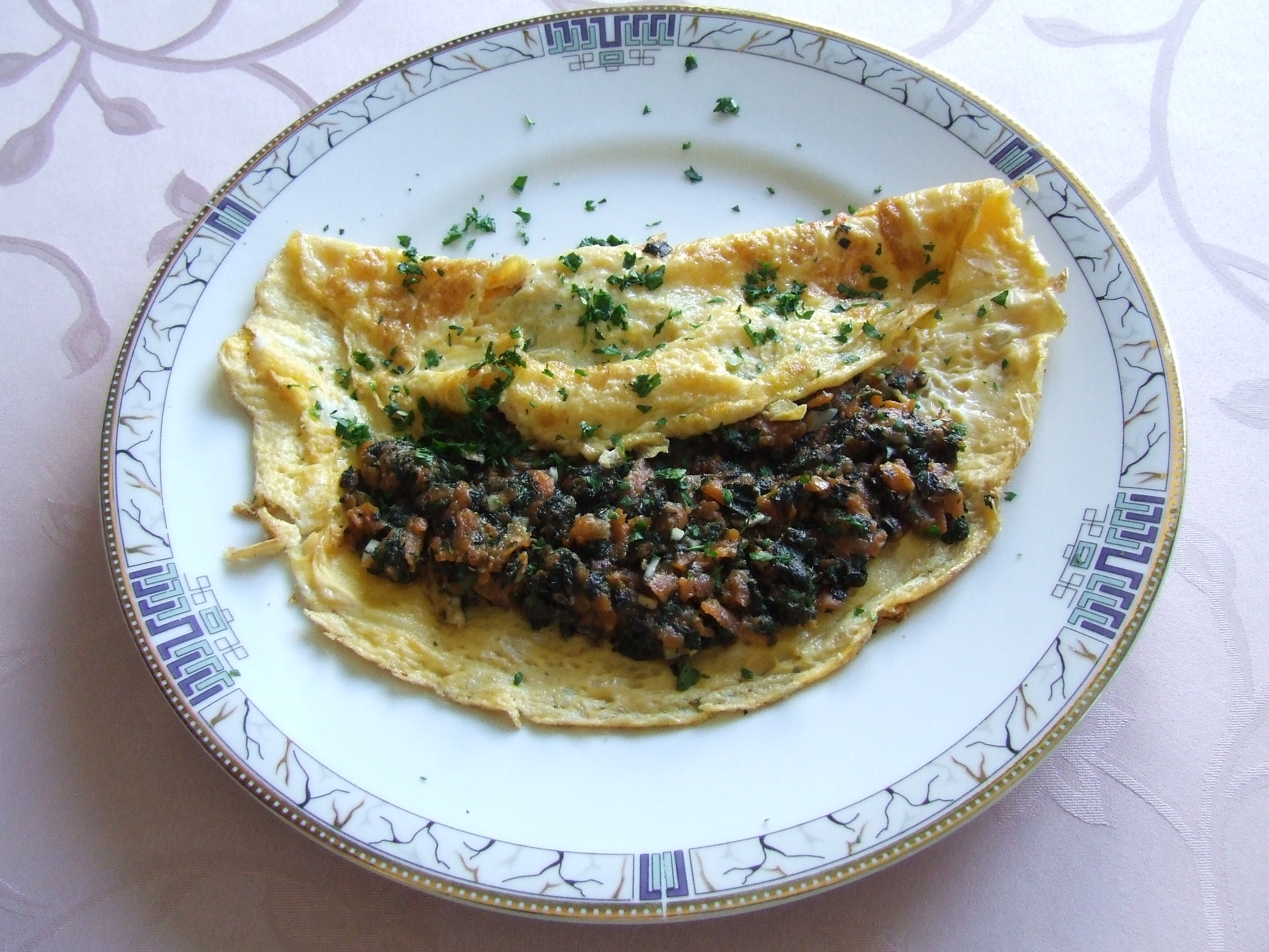 omlet z nadzieniem pokrzywowym